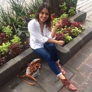 Meet your Posher, Mariajose